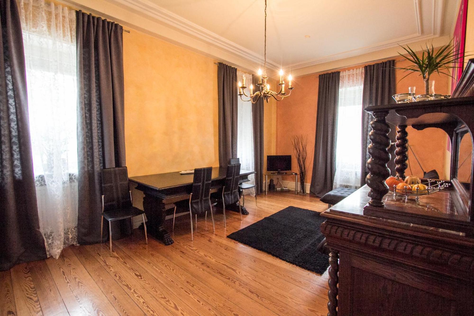 Apartament Du Russel