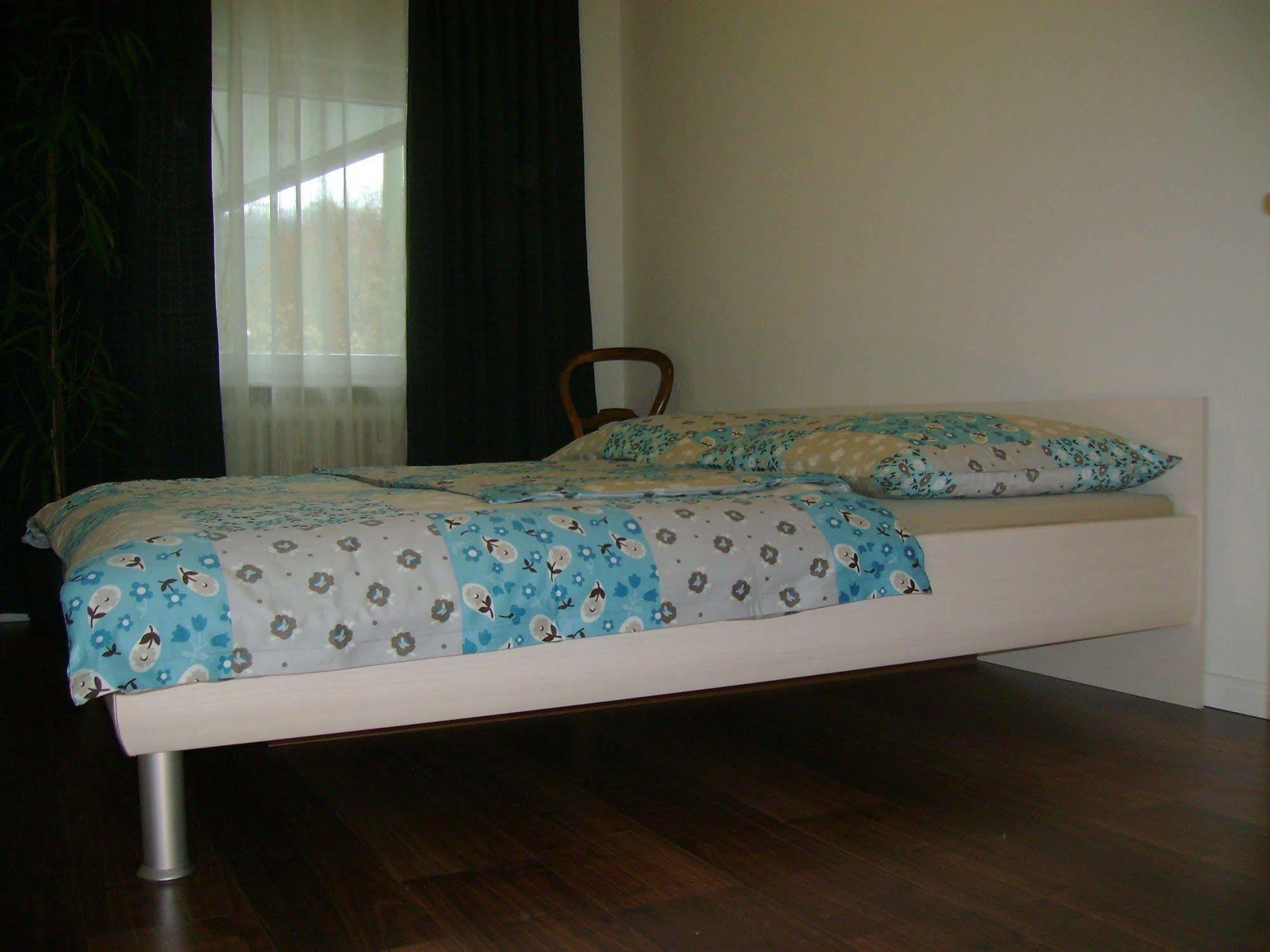 Du Russel Apartment