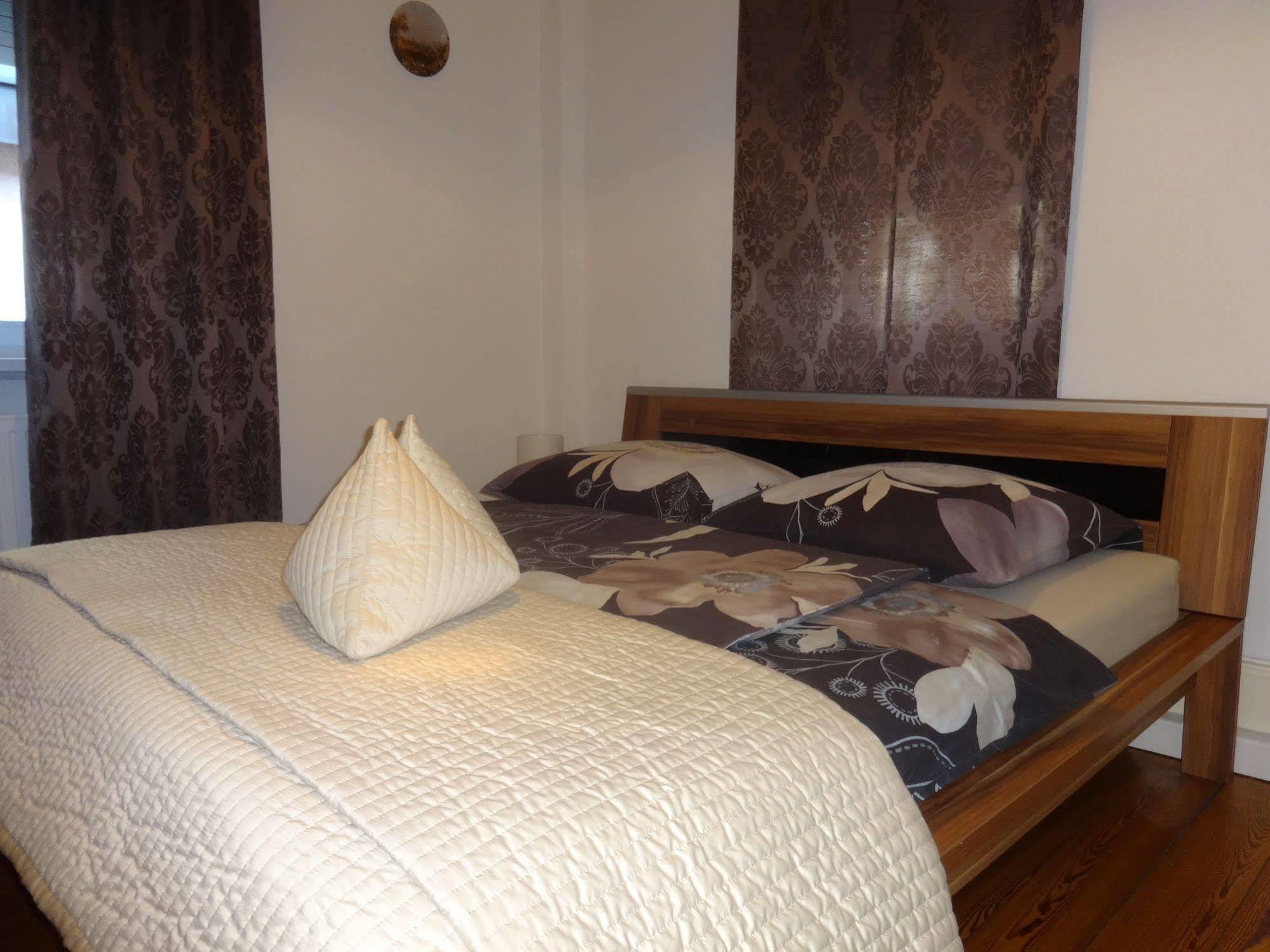 Apartament Du Russel